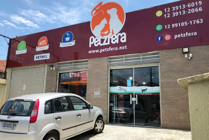 Fachada Clínica veterinária 24h Petzfera